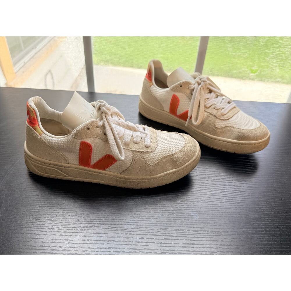 Veja V-10 Sneakers Women EU 36 US 5 Beige Off-White Orange Logo Lace Up Low Top